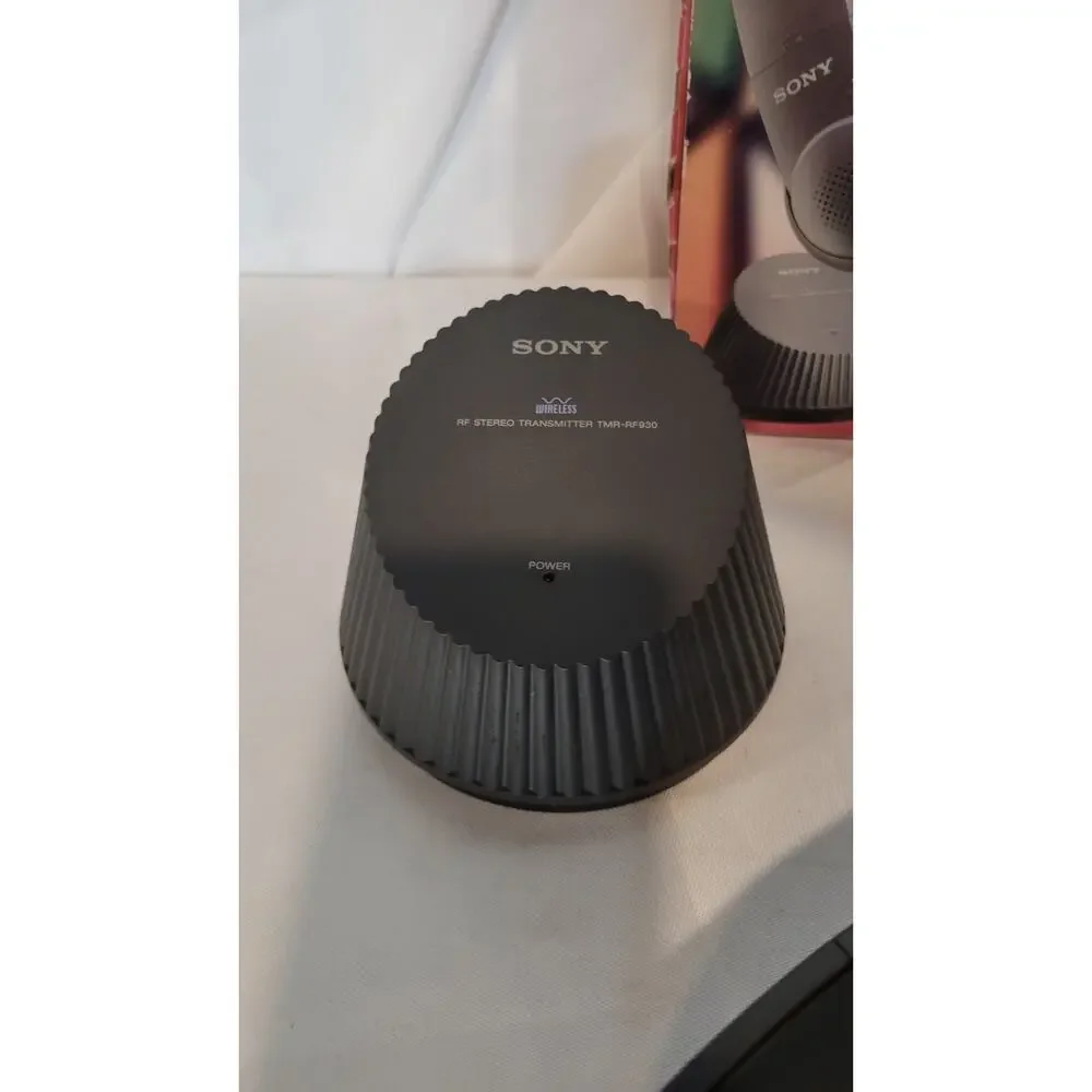 Sony MDR-RF930K Wireless Stereo Headphone System Complete In Box Tested Working